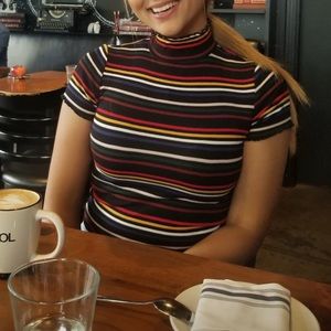 GARAGE Short Sleeve Turtle Neck Top